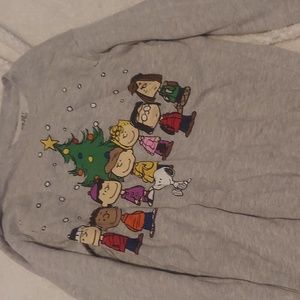 A Grey snoopy sweatshirt with thick material